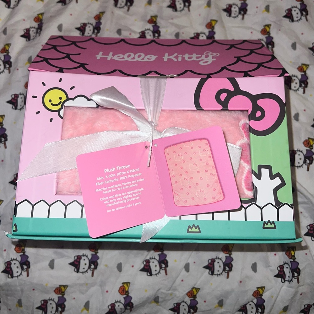 hello kitty blanket in box